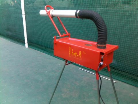 Leverage Bet-r Bowling Machine for Cricket in Malls and Amusement Parks