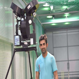 Gautham Gambhir with Leverage Cricket Bowling Machines Gautham Gambhir with Leverage Cricket Bowling Machines