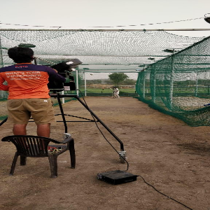 PUSH SPORTS ACADEMY IS POWERED BY LEVERAGE NEW YANTRA BOWLING MACHINE FUTURE CRICKET STAR SOHAM KUMAR, U19, ACA WITH LEVERAGE YANTRA E3 BOWLING MACHINE