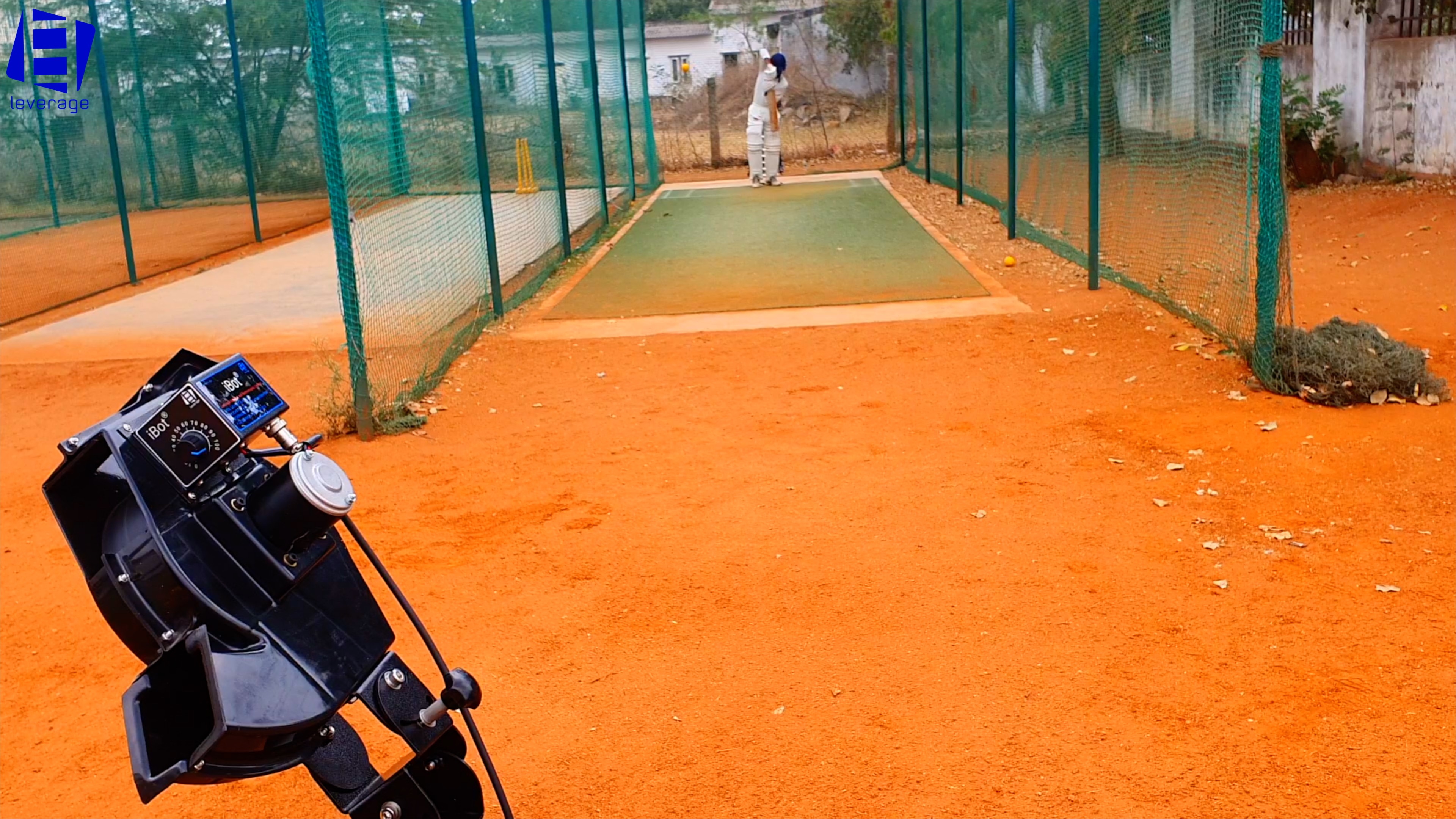 Leverage iBot - Cricket Bowling Machines